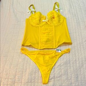 NWT Cacique Yellow Lace Bustier and Panty Set